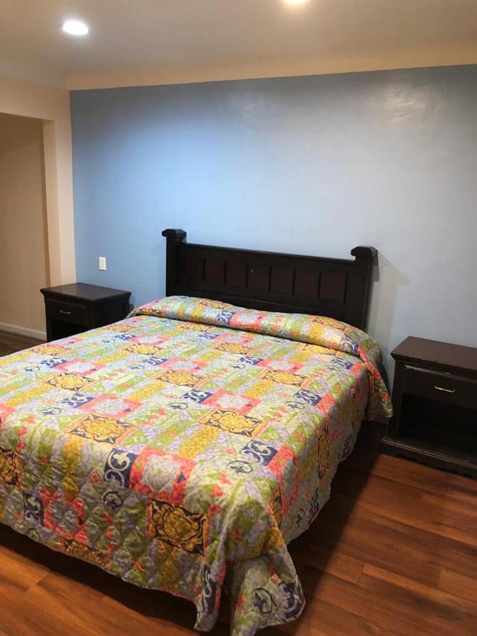 Star Motel Norwalk Εξωτερικό φωτογραφία